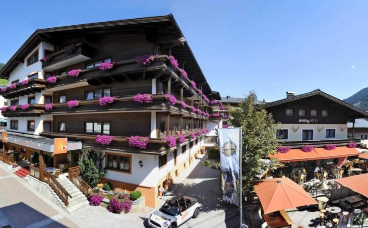 Eva Village in Saalbach , Austria image 1 